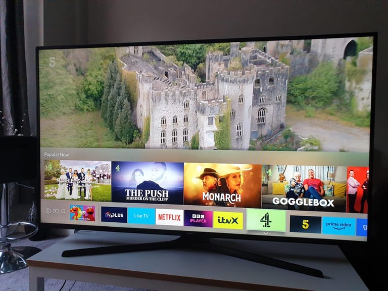 55 inches 4K UHD Samsung Smart Tv 