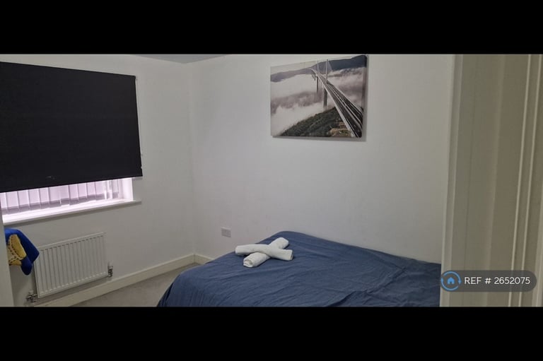 4 bedroom house in Longships Drive, Milton Keynes, MK3 (4 bed) (#2652075)