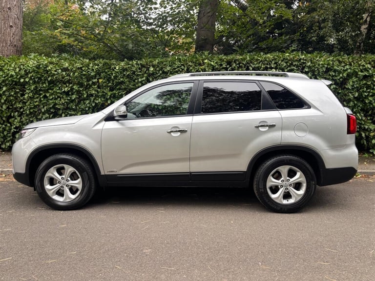 2015 Kia Sorento 2.2 CRDi KX-2 5dr [Sat Nav] ESTATE DIESEL Manual