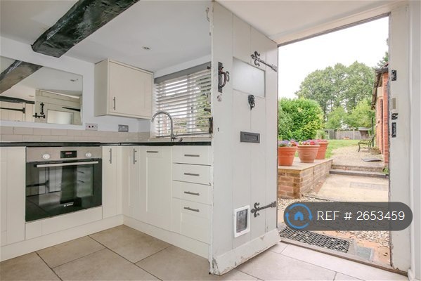 3 bedroom house in Icknield Cottages, Streatley, RG8 (3 bed) (#2653459)