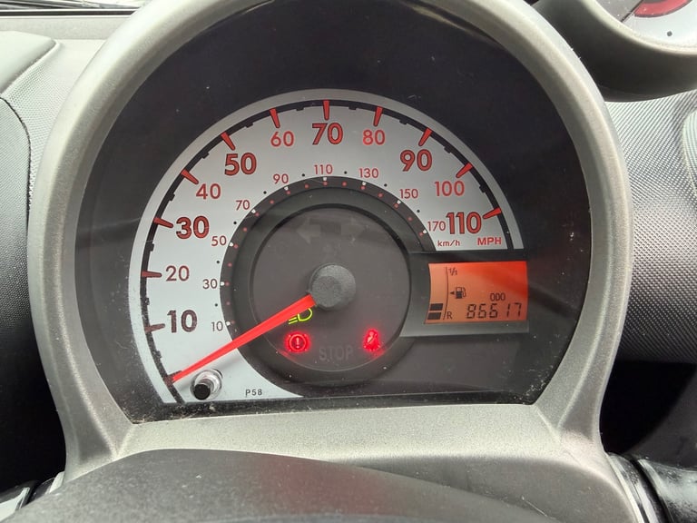 Toyota, AYGO, Hatchback, 2013, Manual, 998 (cc), 3 doors