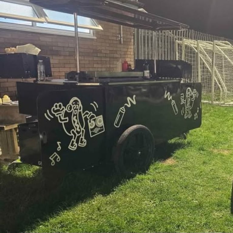 BizzOnWheels Hot Dog Cart & Trailer – Fully Equipped Mobile Catering Setup (£3,000)