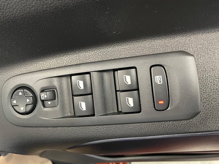 PEUGEOT RIFTER 1.5 WAV wheelchair accessible vehicle 2021