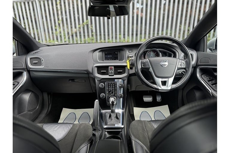 2013 Volvo V40 D2 R-Design Hatchback Diesel Automatic