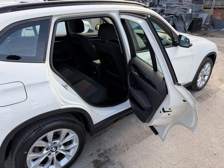 BMW, X1, Estate, 2013, Manual, 1995 (cc), 5 doors