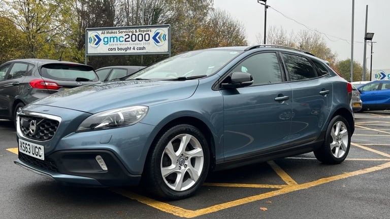 2013 Volvo V40 Cross Country 2.0 D3 Lux Nav Hatchback 5dr Diesel Manual Euro 5 (s/s) (150 ps) Hat...