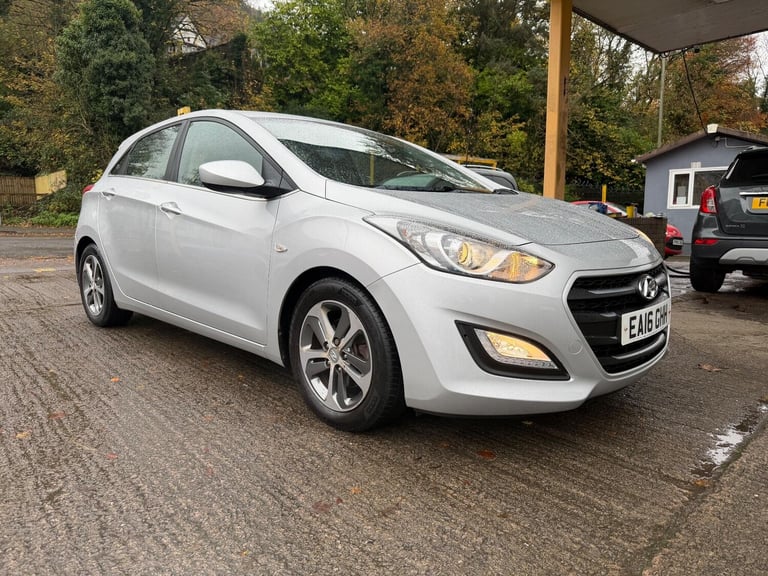image for 2016 Hyundai i30 1.4 Blue Drive SE Euro 6 (s/s) 5dr HATCHBACK Petrol Manual