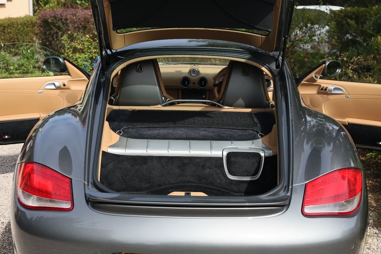 987.2 Porsche CAYMAN S, 2010, Manual, 3.4L