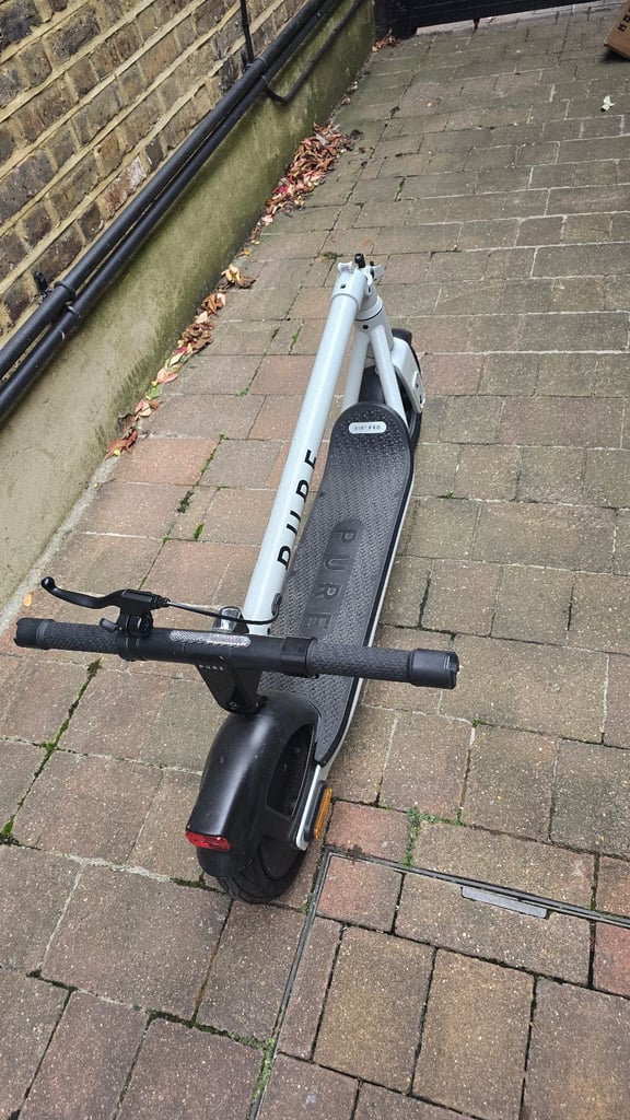 AIR 3 PRO WHITE E SCOOTER