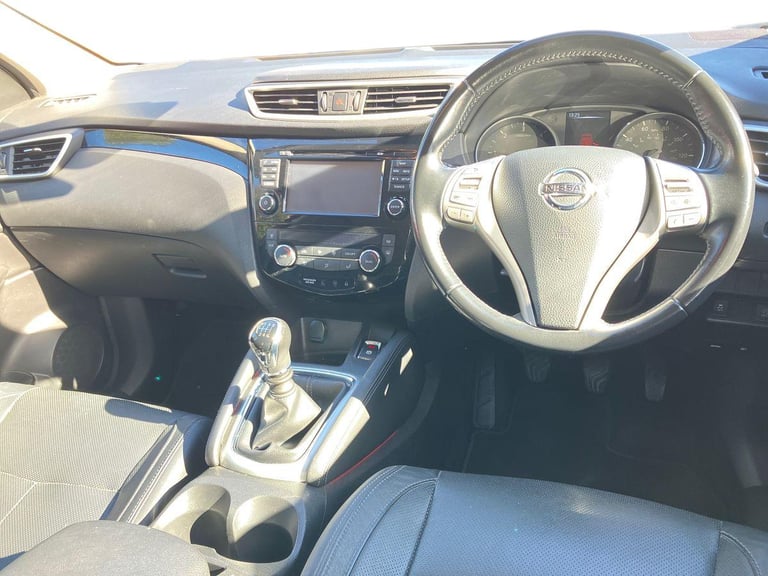 2016 Nissan Qashqai 1.5 dCi Tekna 5dr SUV DIESEL Manual