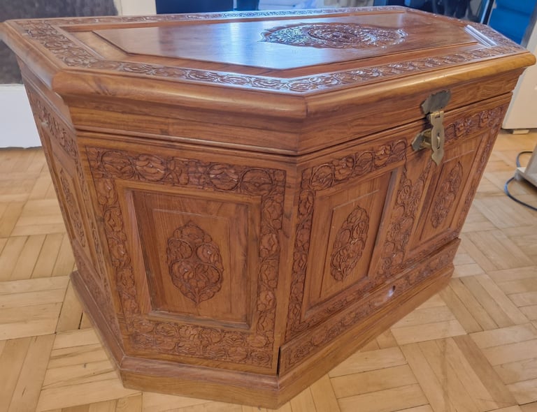 image for Attractive carved rosewood blanket box / chest with tray and drawer