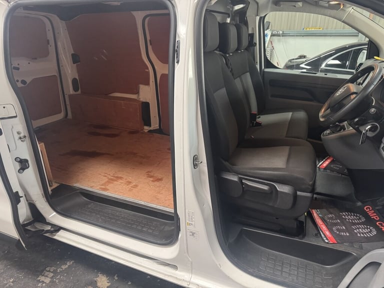 2022 Vauxhall Vivaro 1.5 L1H1 F2700 DYNAMIC S/S Manual Panel Van Diesel Manual