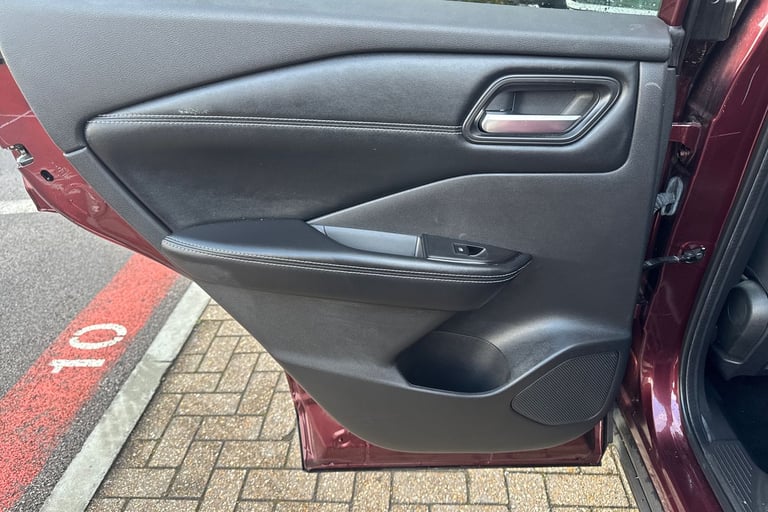 2022 Nissan Qashqai 1.3 DiG-T MH 158 N-Connecta 5dr Xtronic Hatchback Petrol Automatic