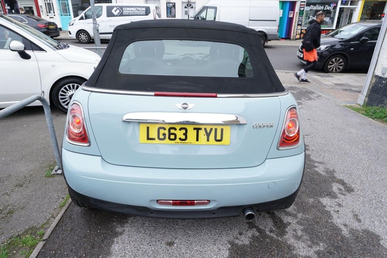 2013 MINI Convertible 1.6 Cooper 2dr CONVERTIBLE PETROL Manual
