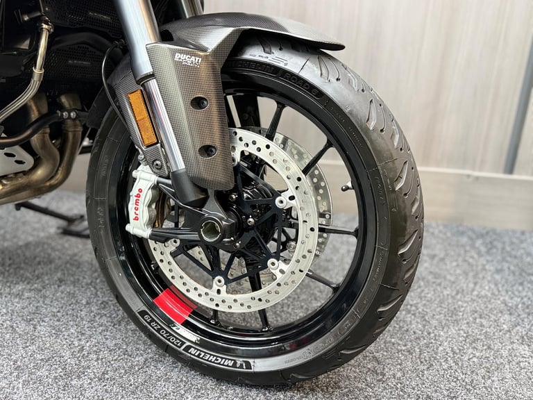 2021 21 Ducati Multistrada V4S 1158 Euro 5 - AKRAPOVIC - RADAR - CARBON - FDSH