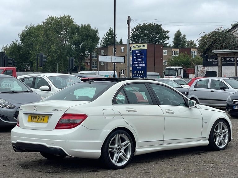 2011 MERCEDES C CLASS C220 CDI SPORT + PAN ROOF + LOW MILES + ALLOYS * 