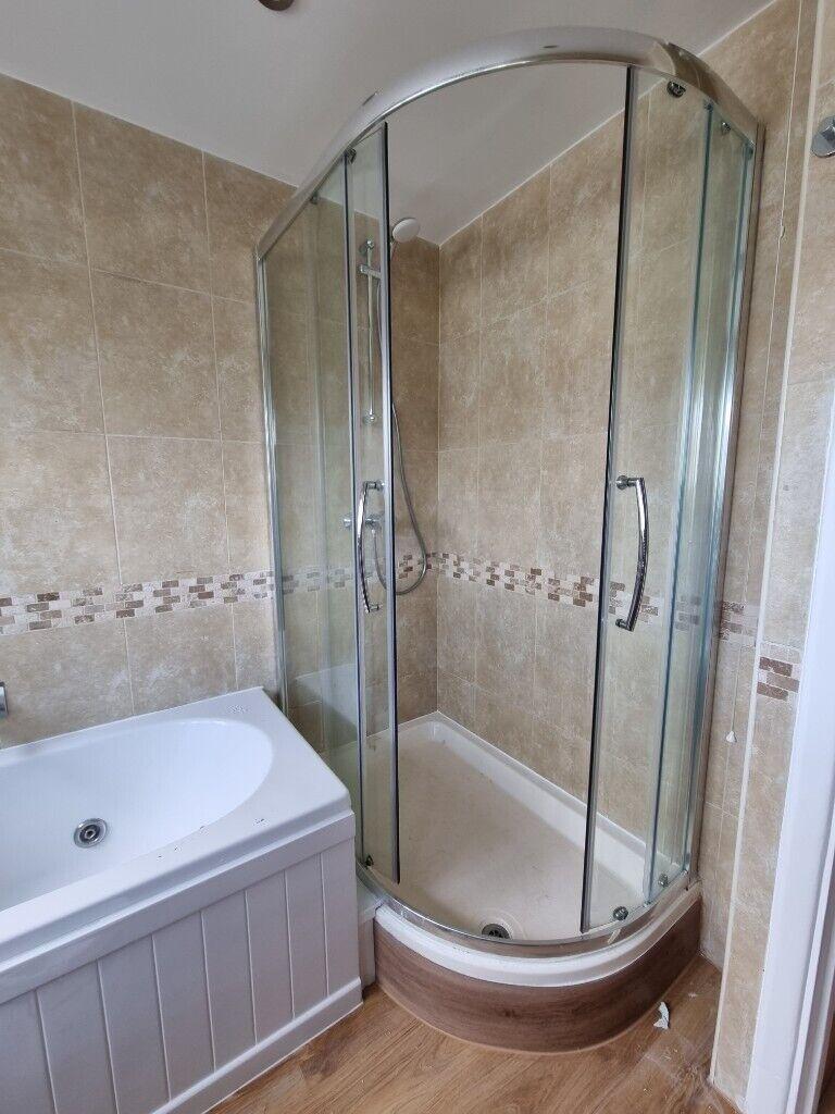 A newly refurbished 3 Bed flat for rent. 2 mins from Acton Town tube station. £2850 Inc ALL BILLS!