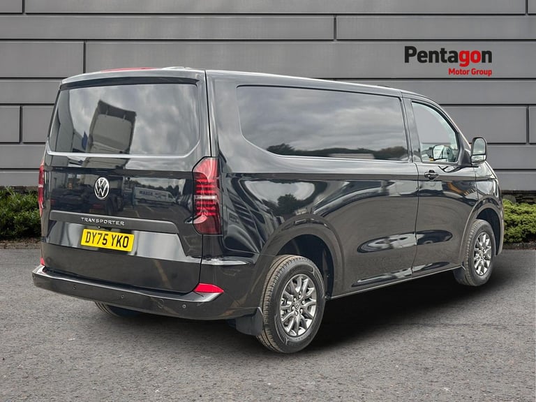  Volkswagen Transporter Panel Van 2.0 Tdi T28 Commerce Pro Panel Van 5dr Diesel