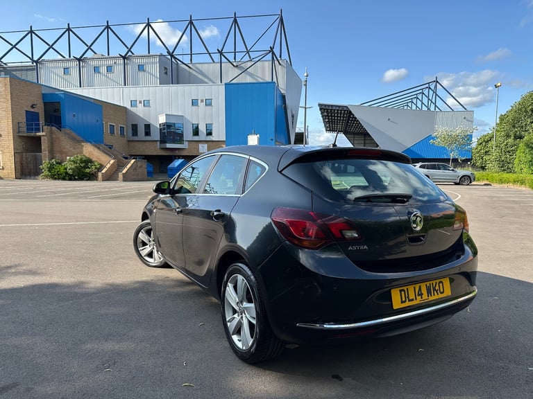 Vauxhall, ASTRA, Hatchback, 2014, Manual, 1398 (cc), 5 doors