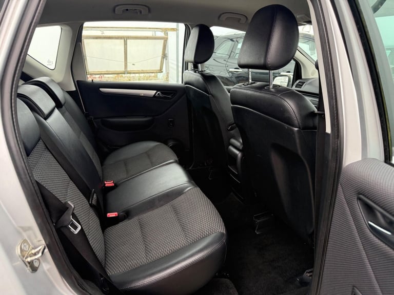 2012 Mercedes-Benz A-Class 1.7 A180 Avantgarde SE CVT 5dr HATCHBACK Petrol Automatic