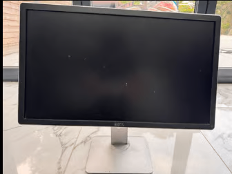 image for 4K 27 inch Dell P2715Q - LED monitor. 