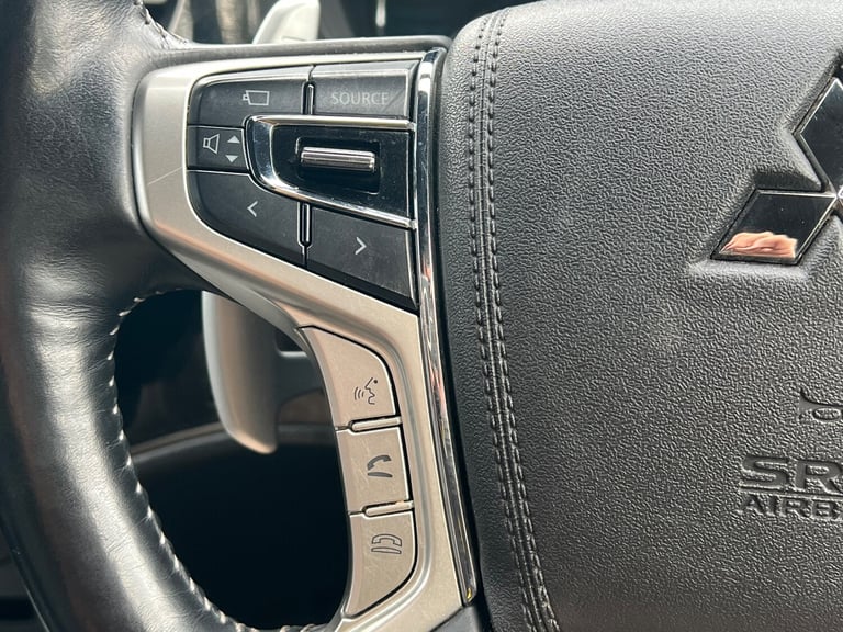 2019 Mitsubishi Outlander 2.4h TwinMotor 13.8kWh 4h SUV 5dr Petrol Plug-in