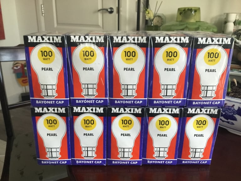 image for 100 watt, pearl, bayonet cap, light bulbs ,new unopened