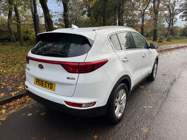2016 Kia Sportage 1.7 CRDi ISG 2 5dr SUV Diesel Manual