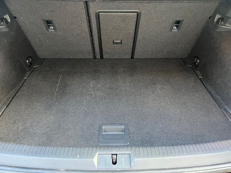 Volkswagen, GOLF, Hatchback, 2020, Manual, 1598 (cc), 5 doors