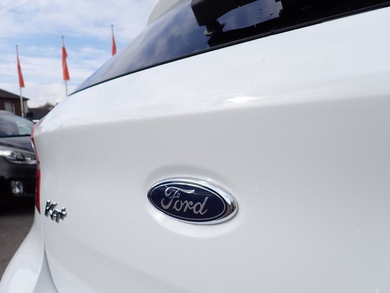 2017 Ford Ka+ 1.2 Ti-VCT Zetec White Edition Hatchback 5dr Petrol Manual Euro 6