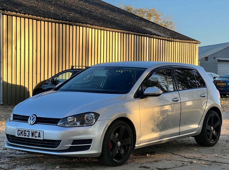 image for  Volkswagen Golf 1.2 TSI BlueMotion Tech S Euro 5 (s/s) 5dr Petrol Manual