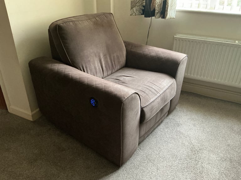 image for Single Electric Reclining Chair
