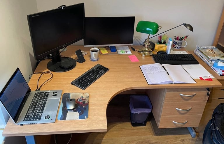 Karbon K1 Ergonomic Cantilever Office Desk With Fixed Pedestal