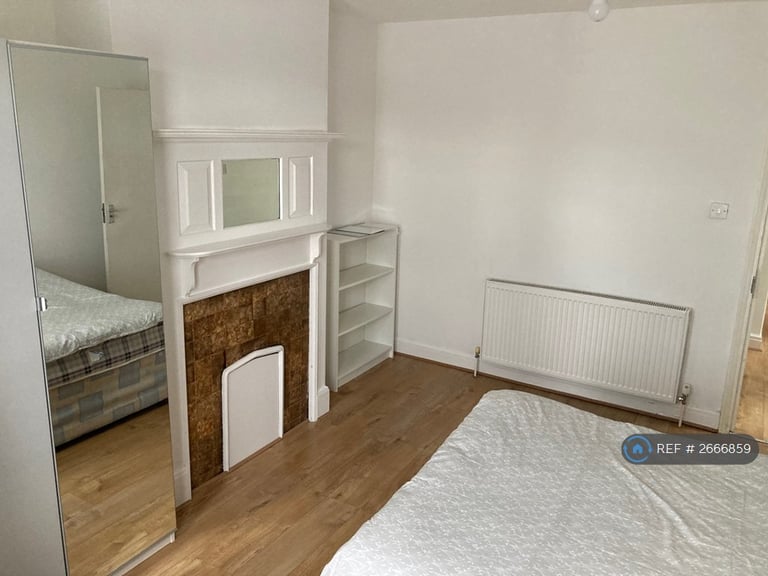 5 bedroom house in Vincent Street, Southampton, SO15 (5 bed) (#2666859)