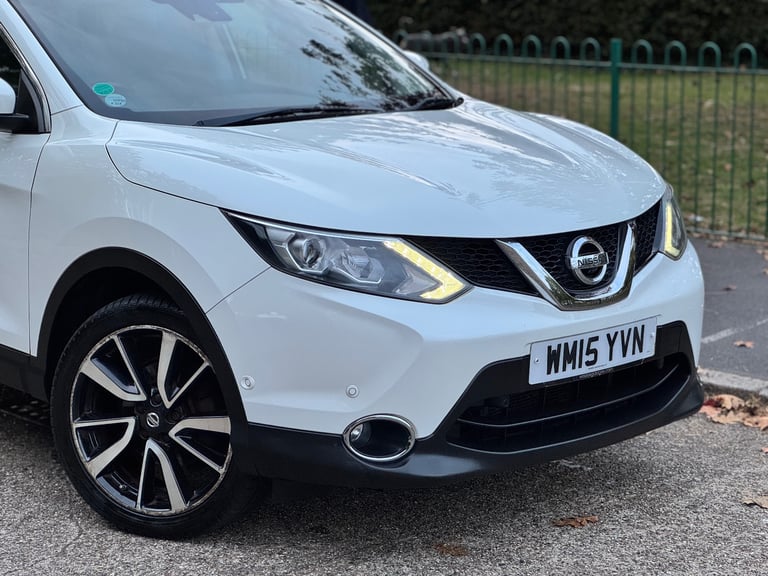 Nissan, QASHQAI, Hatchback, 2015, Manual, 1197 (cc), 5 doors