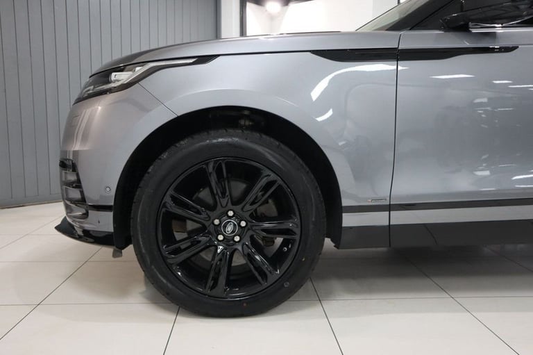 2018 68 LAND ROVER RANGE ROVER VELAR 2.0 D240 R-DYNAMIC SE SUV 5DR DIESEL AUTO 4