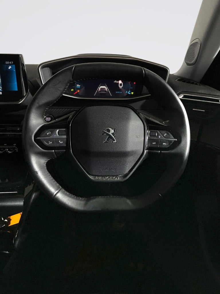 2022 Peugeot 2008 1.2 PureTech Allure Premium + SUV 5dr Petrol Manual Euro 6 (s/s) (100 ps) Petro...