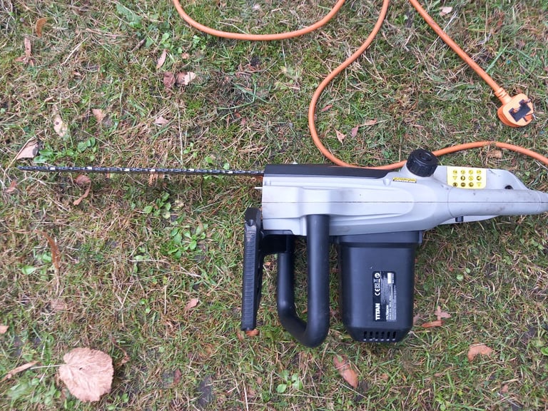 Chainsaw 