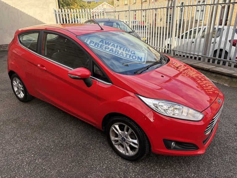 FORD FIESTA 1.25 Zetec 2014