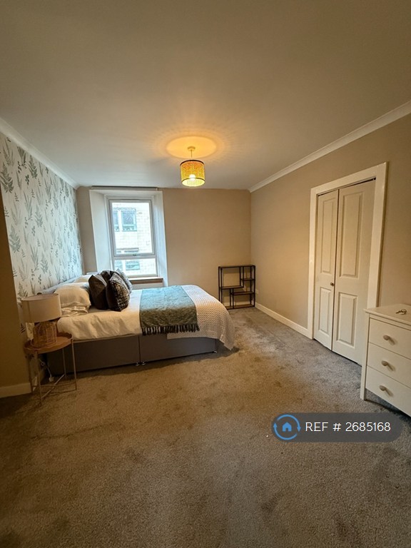 2 bedroom flat in Hastie Street, Glasgow, G3 (2 bed) (#2685168)