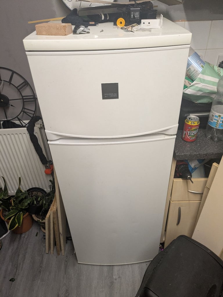 image for Nice clean working Fridge freezer