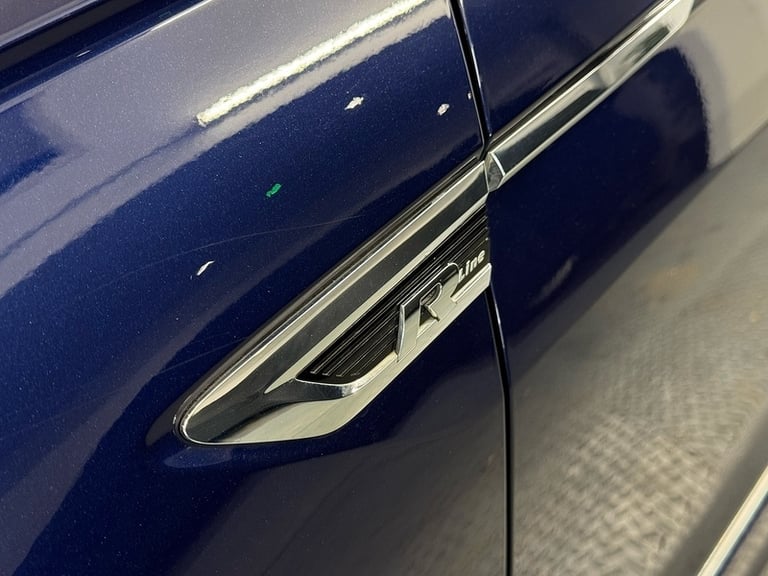 2017 Volkswagen Tiguan TDI R-Line SUV Diesel Automatic