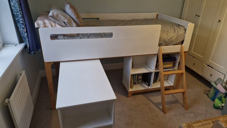Single Cabin bed