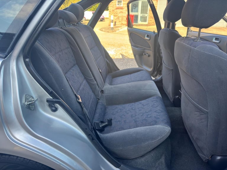 2001 Toyota Corolla 1.6 GS 5dr HATCHBACK Petrol Automatic