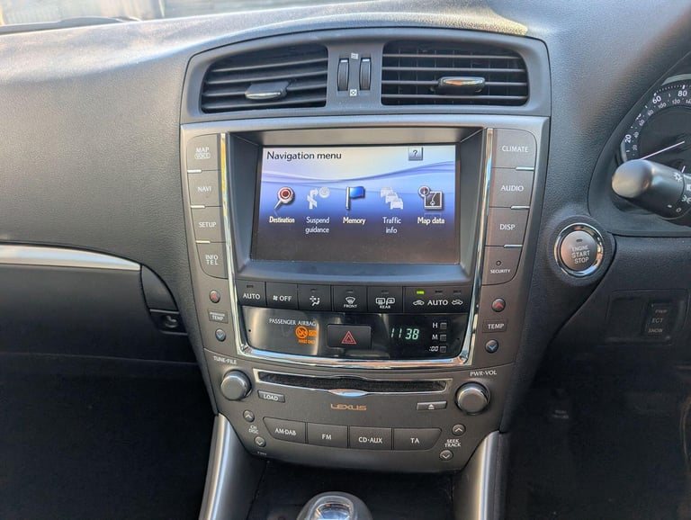 LEXUS IS 2.5 250 V6 Advance 2012