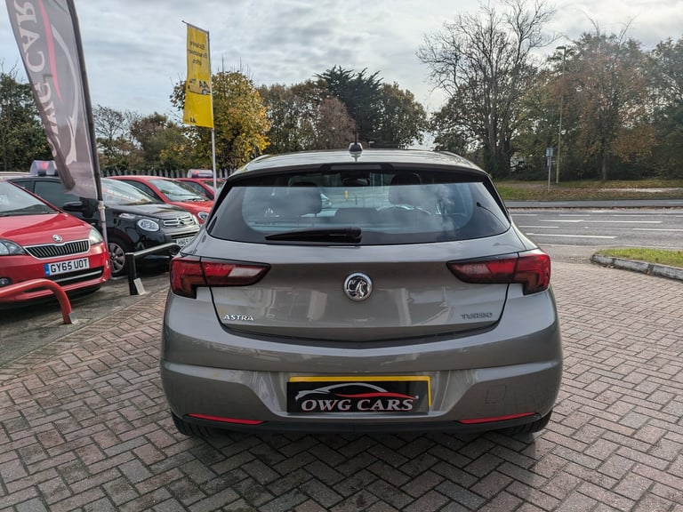 2016 Vauxhall Astra 1.4i Turbo SRi Hatchback 5dr Petrol Auto Euro 6 (s/s) (150