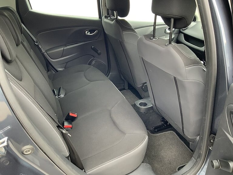 2023 Renault Clio DCI 90 Hatchback Diesel Manual