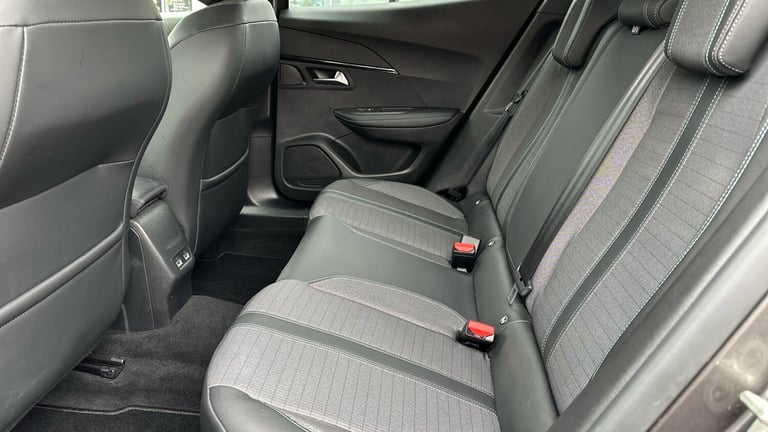 2021 Peugeot 2008 1.2 PureTech Allure Premium SUV 5dr Petrol Manual Euro 6 (s/s) (100 ps) SUV Pet...