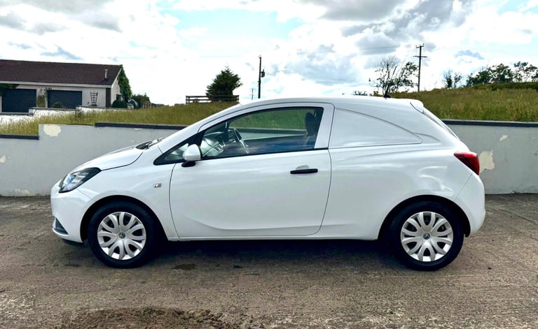🏁 2015 Facelift Vauxhall Corsa Van 1.3 CDTi Ecoflex 75- PSVD, FSH, Bluetooth & DAB (No Vat) 🏁