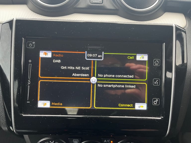 2022 (22) Suzuki Swift SZ-T 1.2 Dualjet Mhev - Automatic - Low Mileage